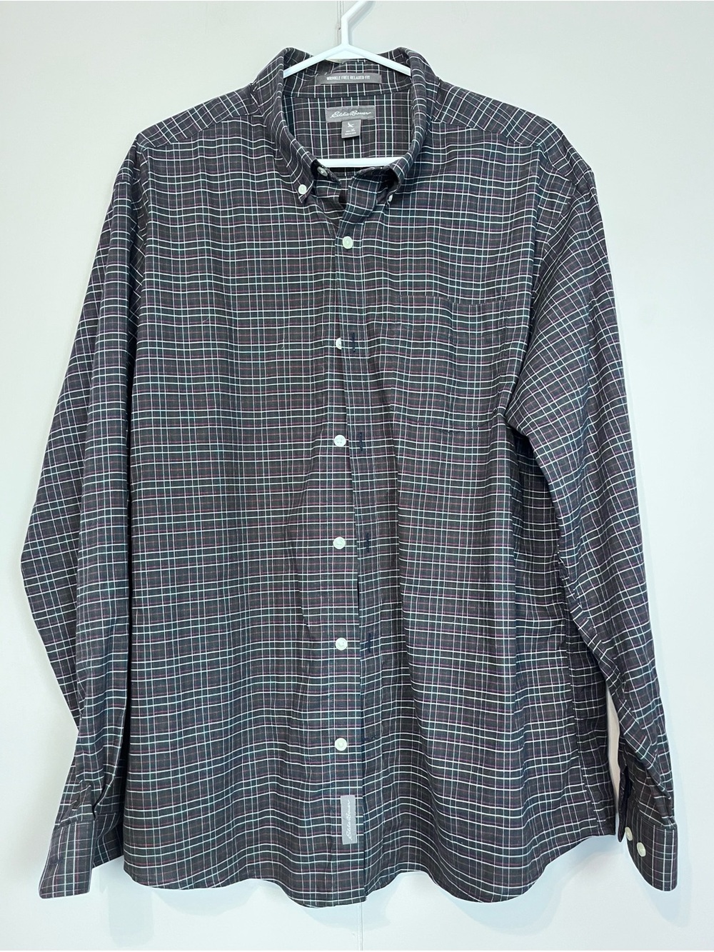 Eddie Bauer Wrinkle Free Relaxed Fit Plaid Button Down Shirt Men’s XL
